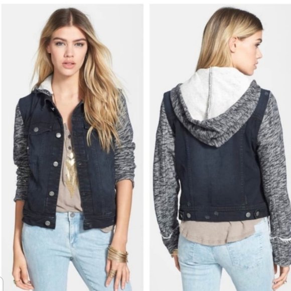 Free People Pumice Mixed Media Knit Sleeve Distressed Jean Jacket Small - Picture 1 of 7